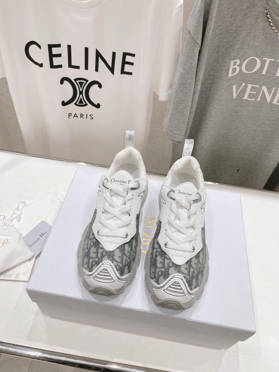 Dior 24SS Vibe 스니커즈