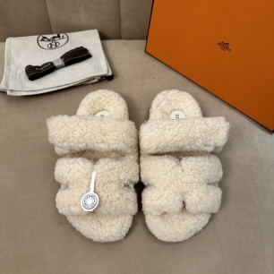 [하이앤드]에르메스 CHYPRE 시프레 양털 샌들