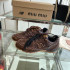 Miu Miu X 뉴발란스 공동 브랜드 운동화