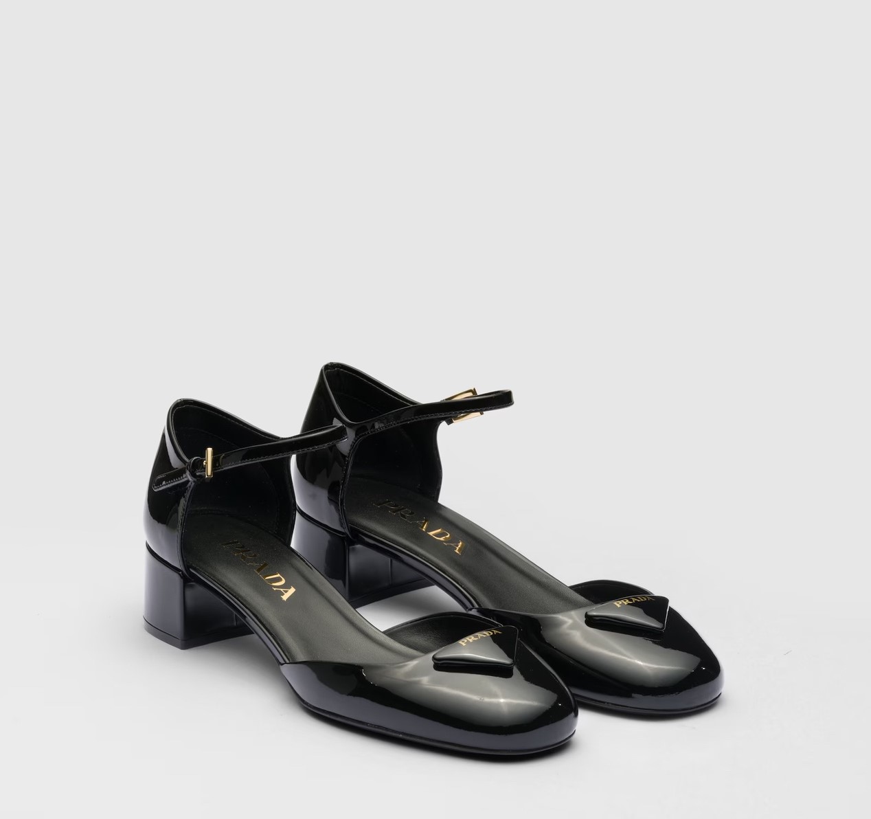 [하이앤드]Prada 페이턴트 메리제인
