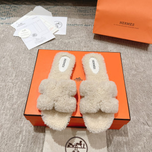 에르메스 24ss oran 퍼 슬리퍼