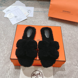 에르메스 24ss oran 퍼 슬리퍼