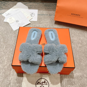 에르메스 24ss oran 퍼 슬리퍼
