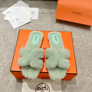 에르메스 24ss oran 퍼 슬리퍼
