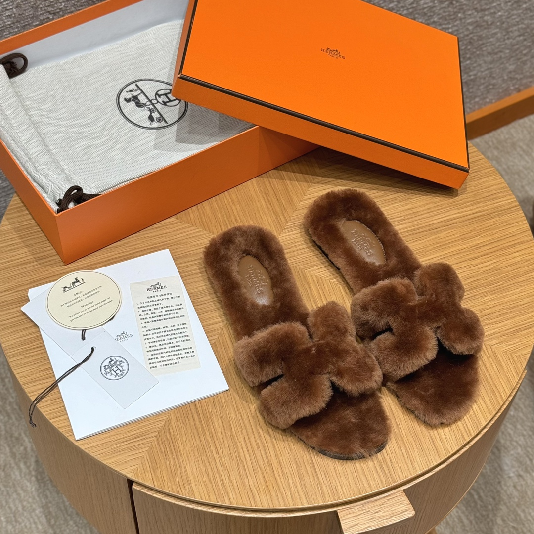 [하이앤드]에르메스 오란 샌들 울스킨