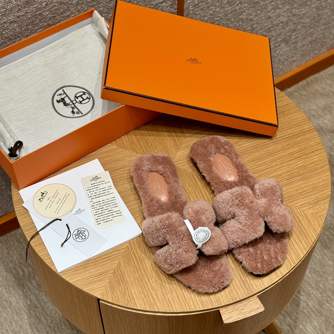 [하이앤드]에르메스 오란 샌들 울스킨