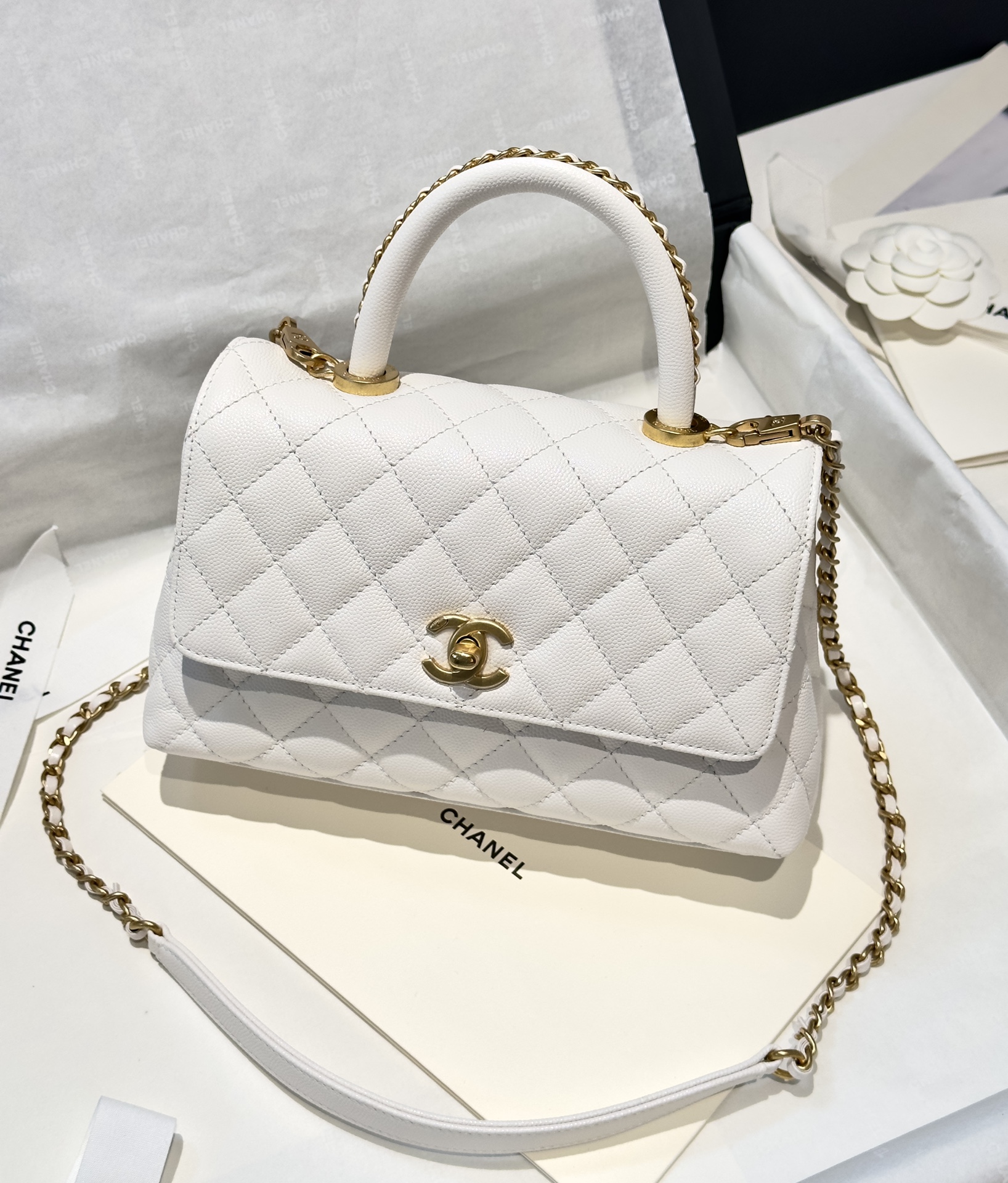 [하이앤드]CHANEL 샤넬 코코 핸들 캐비어 미디움[정품가죽,24k도금]