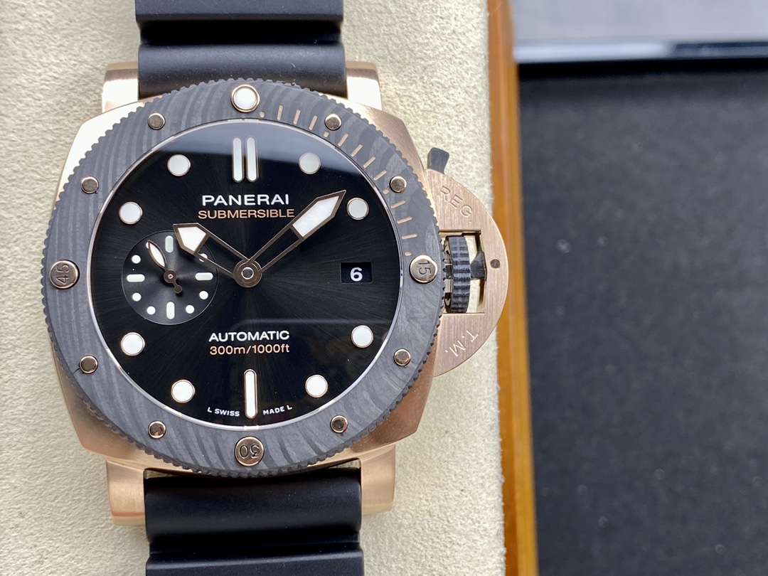 Panerai SBF new model PAM 1070 블랙 골드