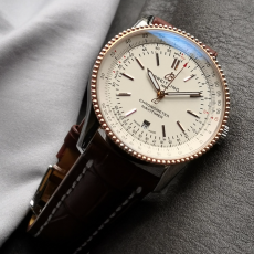 Breitling Navigation Timer 1 오토41mm