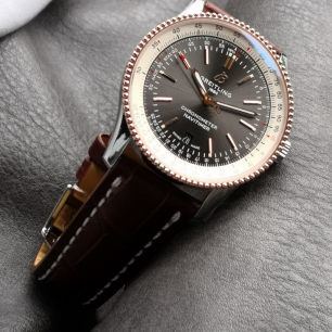 Breitling Navigation Timer 1 오토41mm