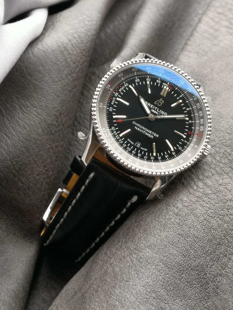 Breitling Navigation Timer 1 오토41mm