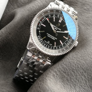 Breitling Navigation Timer 1 오토41mm