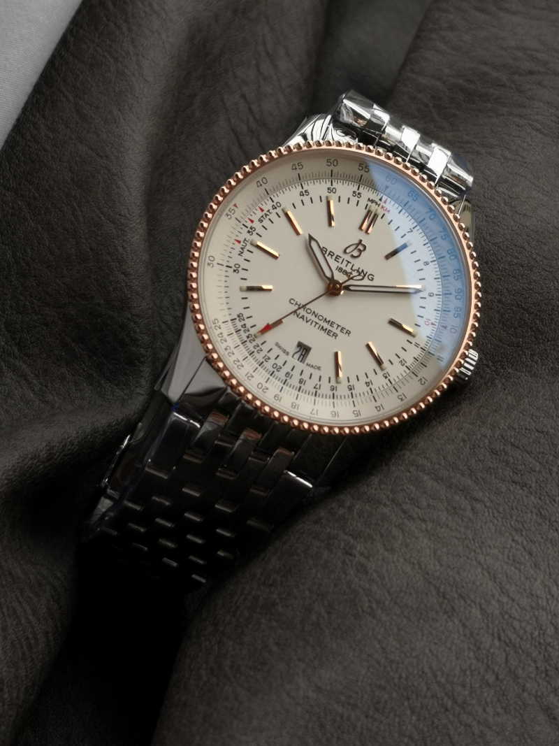 Breitling Navigation Timer 1 오토41mm