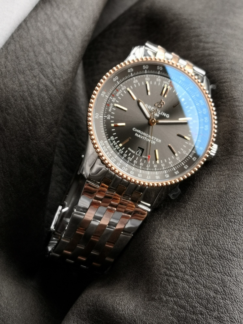 Breitling Navigation Timer 1 오토41mm