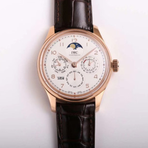 V9공장 아이더블유씨(IWC)포르투기저 애뉴얼캘린더 로즈골드 화이트다이얼 가죽스트랩
