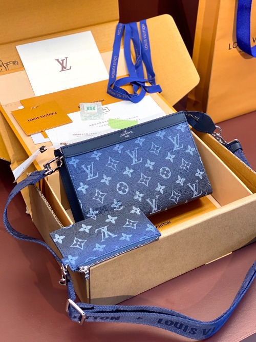 LOUIS VUITTON 루이비통 가스통 웨어러블 월릿 숄더 크로스 백 M81124 (해외최상급)