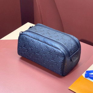 LOUIS VUITTON 루이비통 돕 키트 토일렛 파우치 M44494 (해외최상급)
