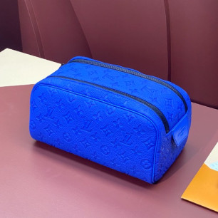 LOUIS VUITTON 루이비통 돕 키트 토일렛 파우치 M44494 (해외최상급)