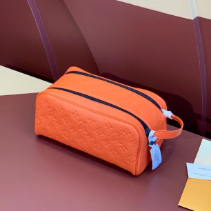 LOUIS VUITTON 루이비통 돕 키트 토일렛 파우치 M44494 (해외최상급)