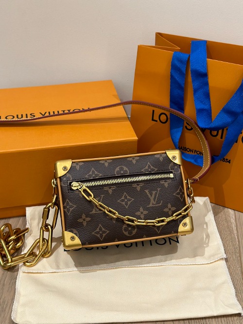 LOUIS VUITTON 루이비통 미니 소프트 트렁크백 (해외최상급)