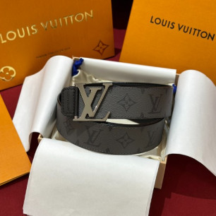 LOUIS VUITTON 루이비통 LV 이니셜 40mm 리버서블 벨트