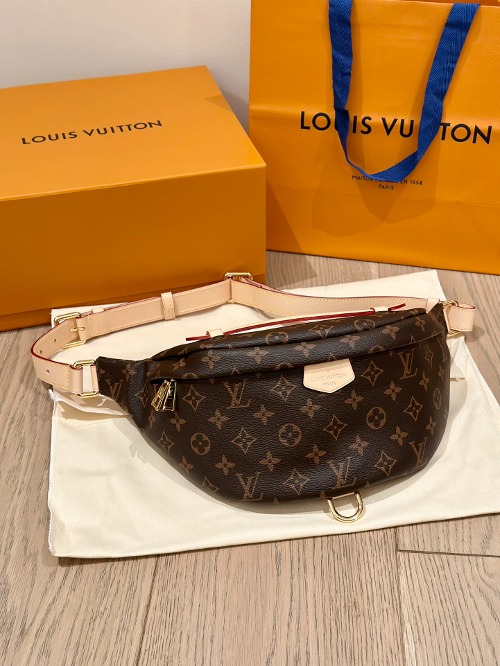 LOUIS VUITTON 루이비통 모노그램 범백 힙색 M43644 (해외최상급)