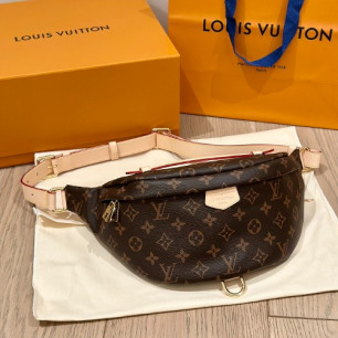 LOUIS VUITTON 루이비통 모노그램 범백 힙색 M43644 (해외최상급)