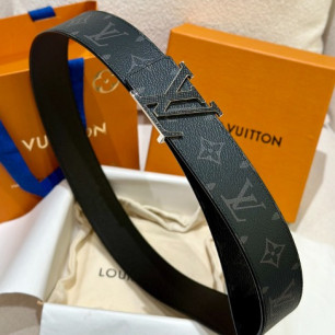 LOUIS VUITTON 루이비통 LV 이니셜 40mm 리버서블 벨트