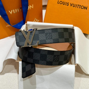 LOUIS VUITTON 루이비통 LV 이니셜 40mm 리버서블 벨트