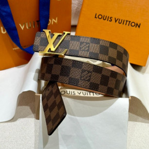 LOUIS VUITTON 루이비통 LV 이니셜 40mm 리버서블 벨트