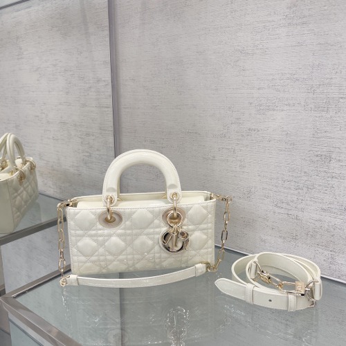 DIOR 레이디백 디조이 백 스몰 페이던트 까나쥬 M0613