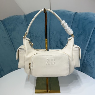 MIUMIU 나파 가죽 포켓 숄더백