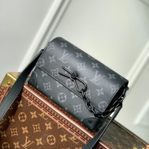 LOUIS VUITTON 스티머 웨어러블 월릿 - M81746
