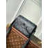 LOUIS VUITTON 스티머 웨어러블 월릿 - M81746