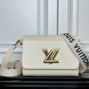 LOUIS VUITTON Twist PM Bag 크로스백 트위스트 M24758