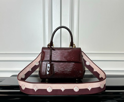 LOUIS VUITTON 클루니 미니 M58928