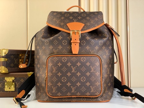 LOUIS VUITTON 몽수리 백팩 M11540