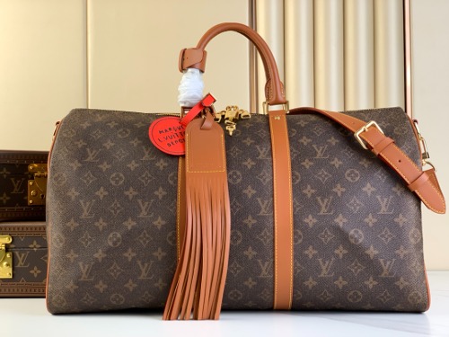 LOUIS VUITTON 키폴 반둘리에 50 - M11541