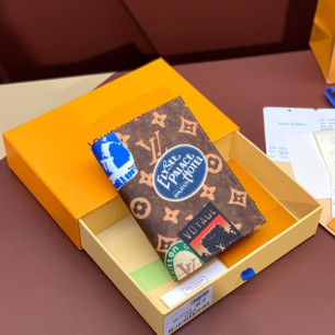 LOUIS VUITTON 패스포트 커버 여권지갑 M64502