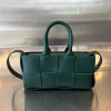 BOTTEGA VENETA 미니 아르코 토트백 776778