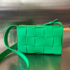 BOTTEGA VENETA 인테르치아토 레더 메신저 백 카세트백 708768