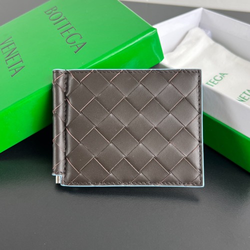 BOTTEGA VENETA 남성 인트레치아토 머니클립 749404