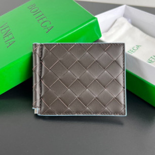 BOTTEGA VENETA 남성 인트레치아토 머니클립 749404
