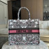 DIOR 북 토트 쇼퍼백 라지 M1286ZRIW