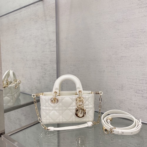 DIOR 레이디백 디조이 마이크로 백 M0910