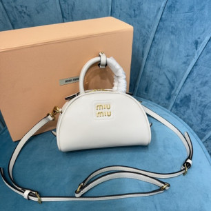 MIUMIU 가죽 탑 핸들 백 레더 토트백 5BP085