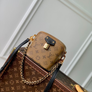 LOUIS VUITTON 저스트 인 케이스 모노그램 숄더백 크로스백 M47096