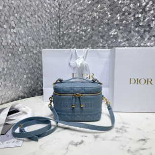 DIOR 트래블 베니티 케이스 S5488UNTR