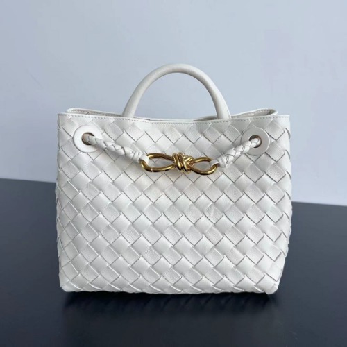BOTTEGA VENETA 스몰 안디아모 토트백 743568