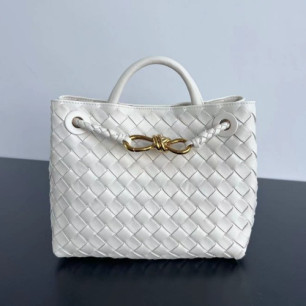 BOTTEGA VENETA 스몰 안디아모 토트백 743568
